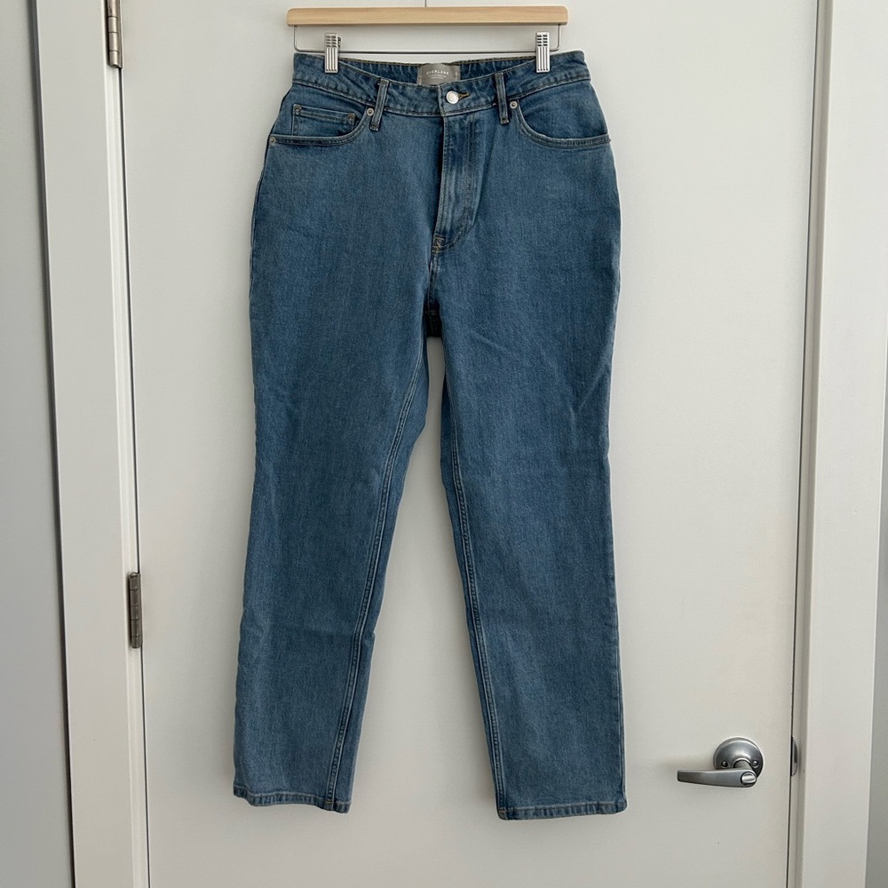 Everlane Classic High-Rise Straight Jeans in Denim Blue